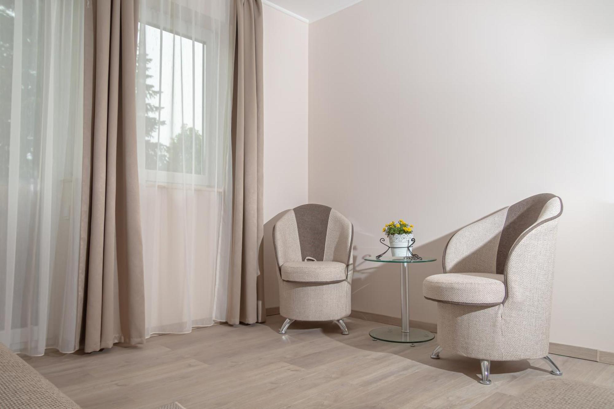 Relax & Therapy Бад Татцмансдорф Екстериор снимка